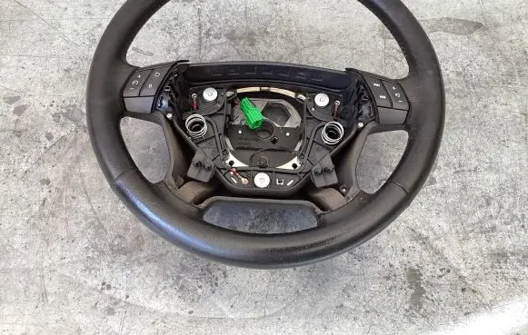 Volvo XC90 Steering wheel 30643667 22012064 CS550858CC