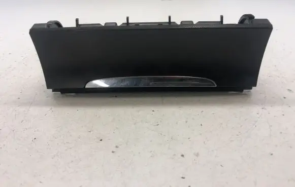 Volkswagen PASSAT B6 Ashtray (front) 3C0863284A 3C0857961A