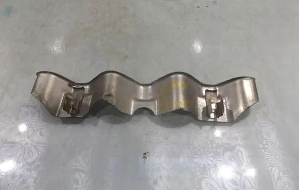Ford C-MAX I Heat shield in engine bay 