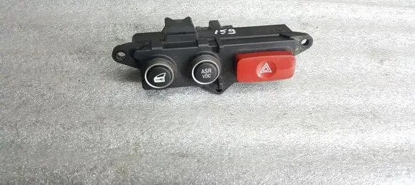 Alfa Romeo 159 Hazard light switch 156067821 156067820 237803