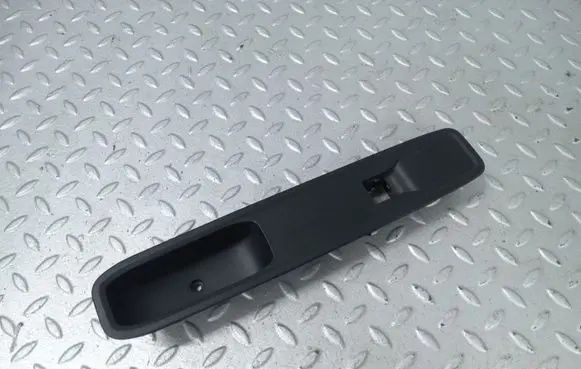 Dacia Sandero III Rear door window switch trim 809611215R