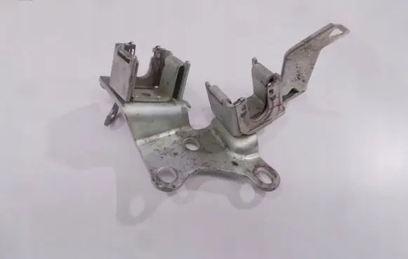 Mitsubishi Eclipse Cross Gearbox mounting bracket