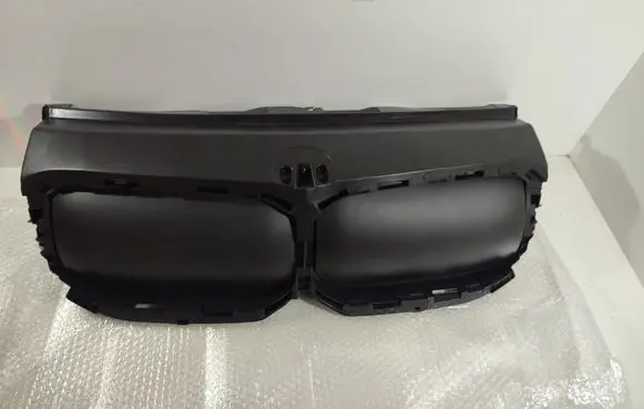BMW 2 F44 Front bumper upper radiator grill 51139465760 9465760