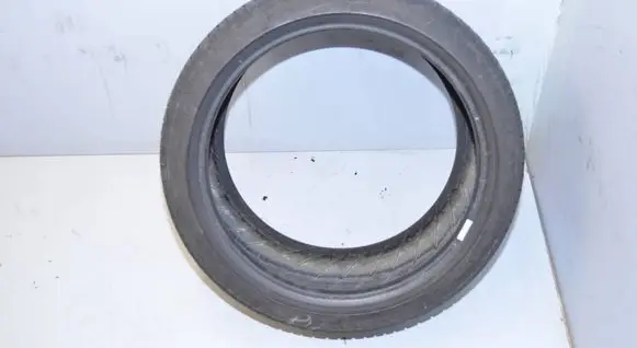 BMW 5 F10 F11 R19 summer tire 