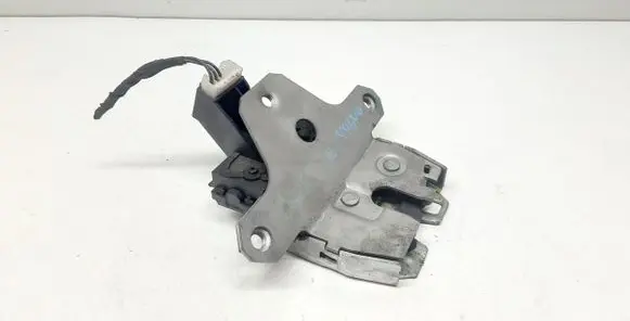 Volvo V40 Tailgate/trunk/boot lock/catch/latch 31335870
