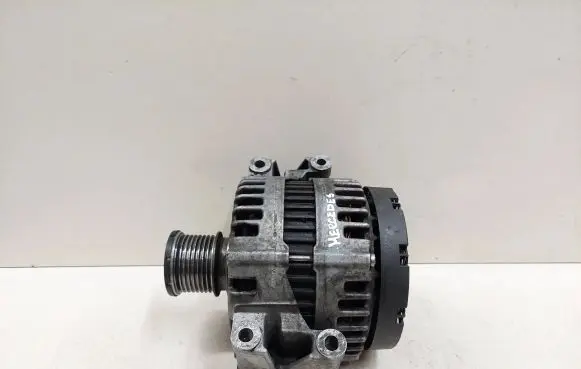 Mercedes-Benz R W251 Generator/alternator A0131546402 14M25 0121715011
