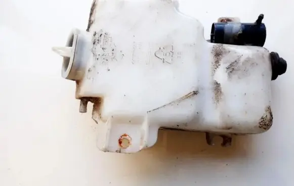 Mitsubishi Pajero Windshield washer fluid reservoir/tank 060351507 060351-507