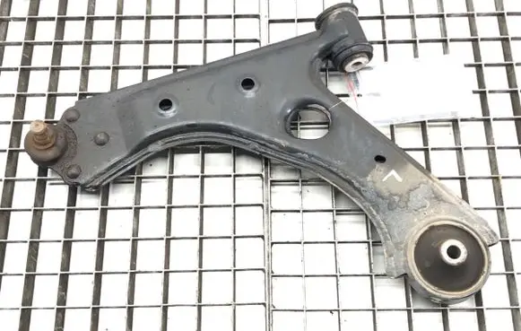 Opel Corsa E Front control arm