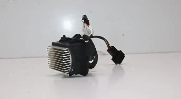Mercedes-Benz G W463 2nd Gen Heater blower motor/fan resistor 930405001
