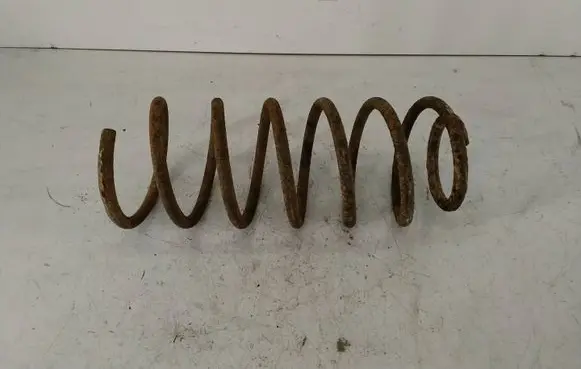 Volkswagen Golf II Front coil spring 