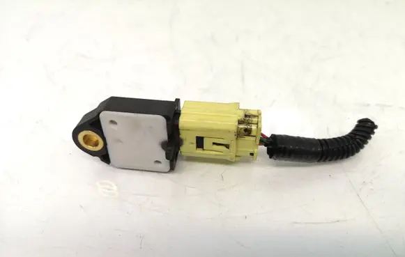 Lexus IS 220D-250-350 Airbag deployment crash/impact sensor 898310W040