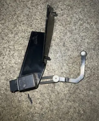 BMW 7 E65 E66 Tailgate sensor 8268997 121001
