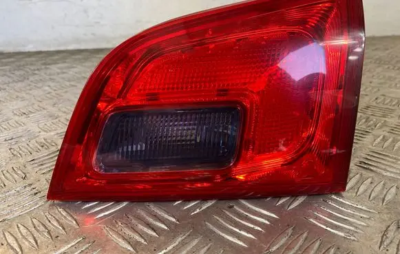 Opel Astra J Tailgate rear/tail lights 13282247 25101117344121B 495056087