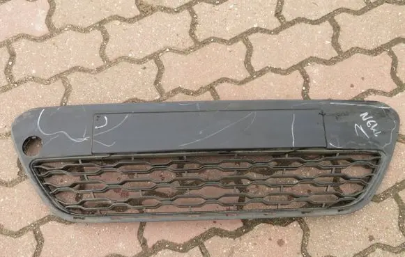 KIA Rio Front bumper lower grill 865611W200