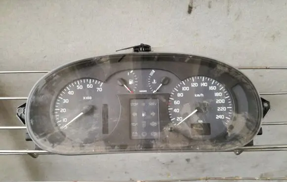 Renault Scenic I Speedometer (instrument cluster) 7700427906C