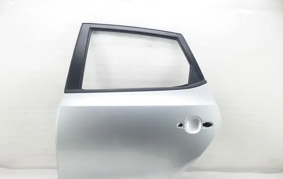 Hyundai i30 Rear door 