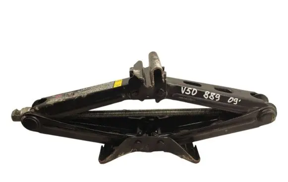 Volvo V50 Lift Jack 8M5117K079AB