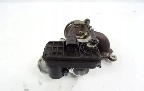 Seat Arona Turbo 04C145701M
