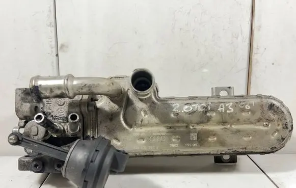 Audi A3 S3 A3 Sportback 8P EGR valve cooler 03G131513J 3239787