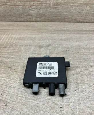 BMW 3 E46 Aerial antenna amplifier 690607101 1867000