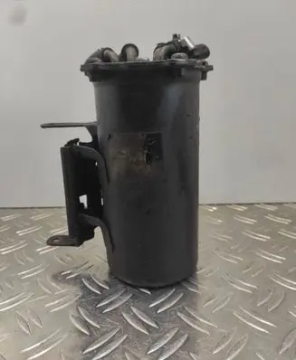 Audi A3 S3 8P Fuel filter housing 