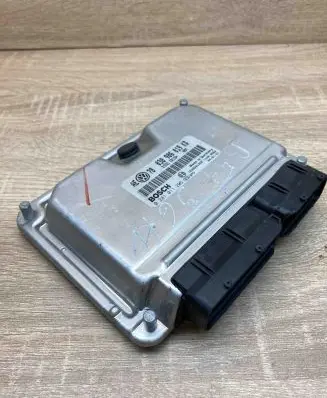 Skoda Superb B5 (3U) Engine control unit/module ECU 038906019KD 0281011205