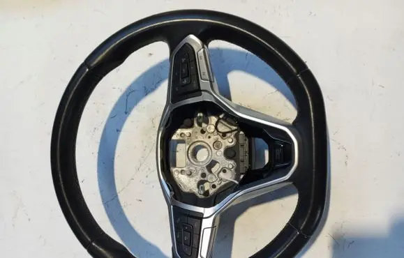 Volkswagen Taigo Steering wheel
