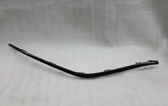 Mercedes-Benz GLE W167 Front bumper splitter molding A1678851810