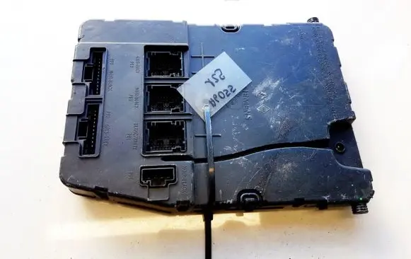 Renault Scenic II - Grand scenic II Comfort/convenience module 8200309690 S118400220D