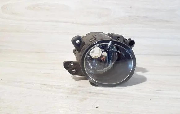 Mercedes-Benz B W245 Front fog light A2518200856