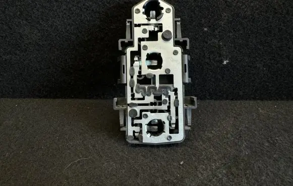 Audi A6 S6 C5 4B Tail light bulb cover holder B5831BL