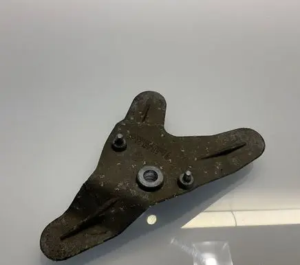 Mercedes-Benz E W211 ABS pump bracket A2114310340 2114310340