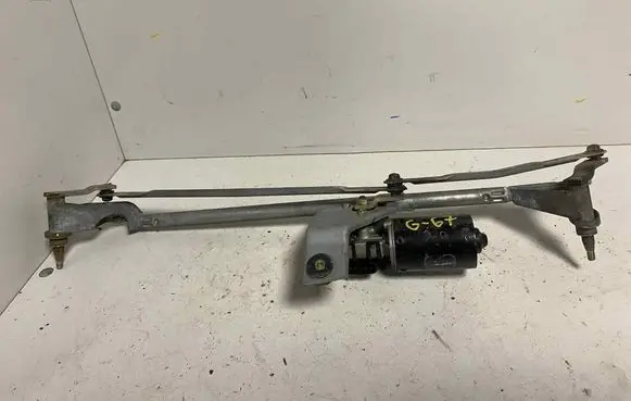 Front wiper linkage and motor