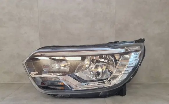 Renault Express Headlight/headlamp 260600331R