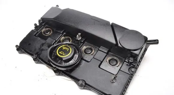 Ford Mondeo Mk III Rocker cam cover 