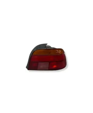 BMW 5 E39 Rear/tail lights 8358032 Z0097400 7808988