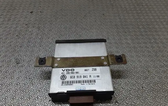 Volkswagen Fox Other control units/modules 6E0919041