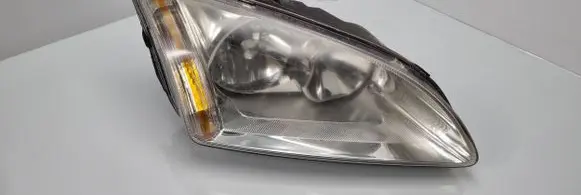 Ford Focus Headlight/headlamp 4M5113099AD