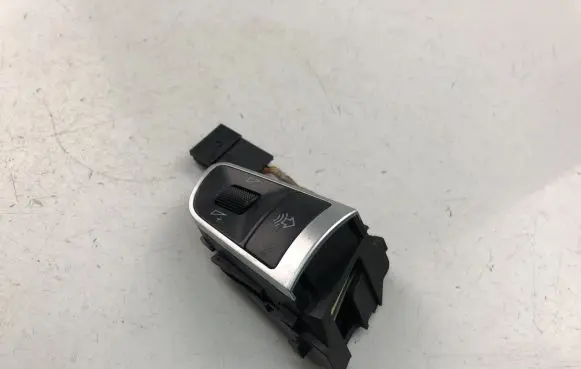 Audi A3 S3 8V Steering wheel buttons/switches 4E0951527AJ