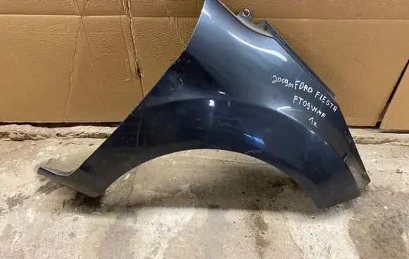 Ford Fiesta Fender
