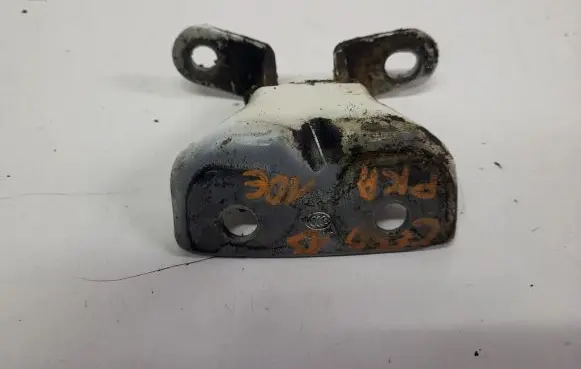 KIA Ceed Front door lower hinge 