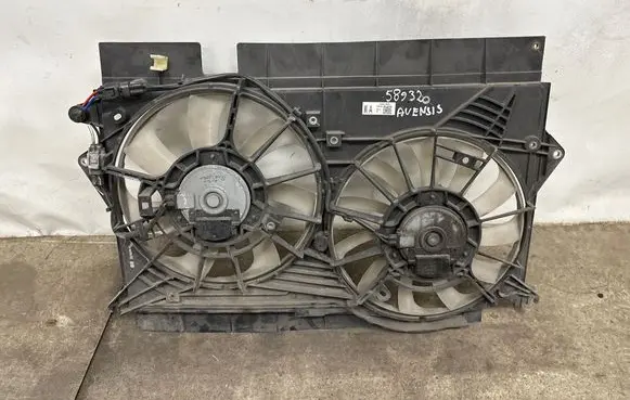 Toyota Avensis T270 Electric radiator cooling fan 4227509220 1059 101116