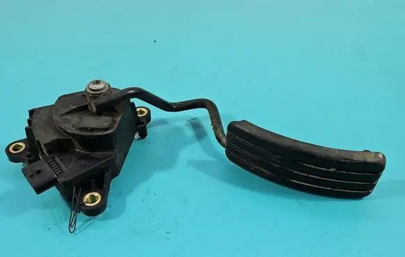 Renault Modus Accelerator throttle pedal 8200139319 IMPRK1549315
