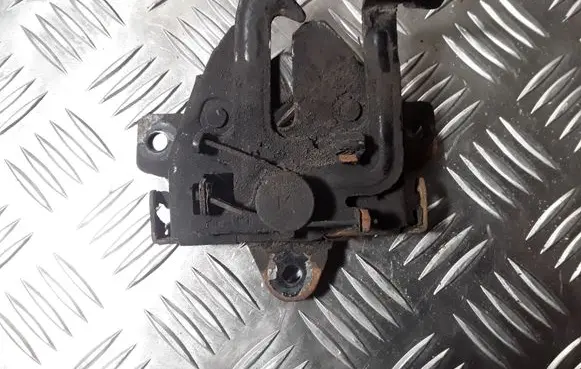 KIA Ceed Engine bonnet/hood lock/catch