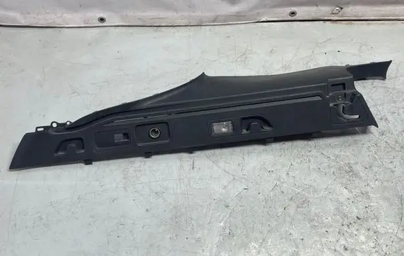 Opel Insignia B Other sill/pillar trim element 39010367