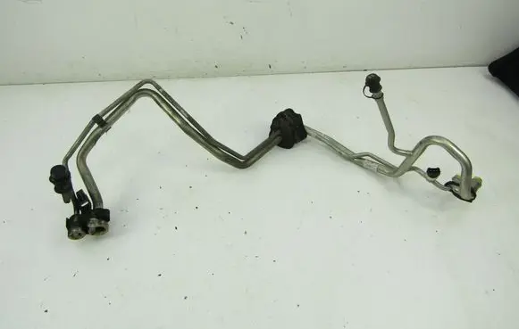 Volvo XC60 Air conditioning (A/C) pipe/hose 