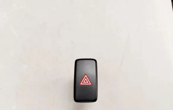 KIA Ceed Hazard light switch 93790-A2900