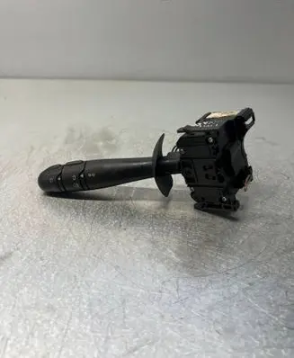 Opel Vivaro Wiper control stalk E10587683