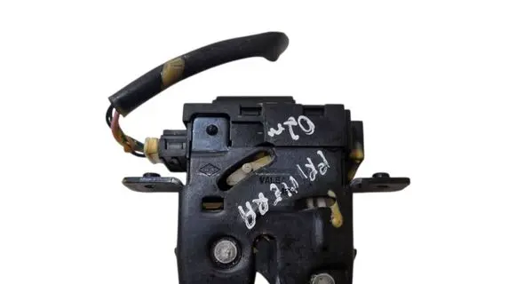 Nissan Primera Tailgate/trunk/boot lock/catch/latch 90502AV720