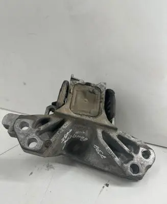 Peugeot 407 Engine mount bracket 326B95